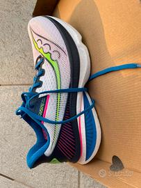 Saucony endorphin azura