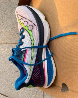 Saucony endorphin azura