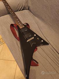 Jackson JS30RR Rhoads con borsa imbottita inclusa