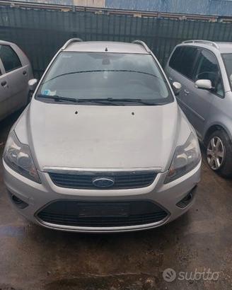 Ricambi usati ford focus anno 2011 - 1.6 b/gpl