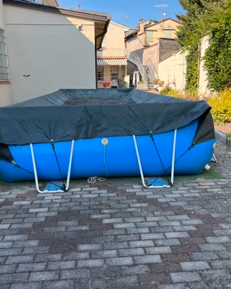 Piscina laghetto 280 X 650