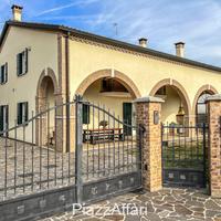VILLA SINGOLA