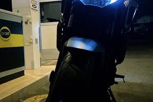 Mt 07 35kw a libretto