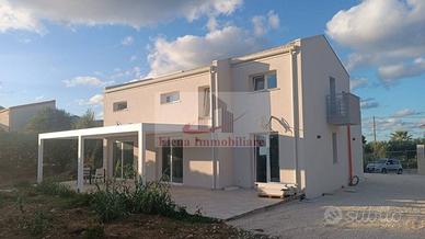 Villa di 1140 m² con più di 5 locali a Castellamma