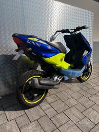 Yamaha aerox valentino rossi