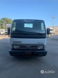 Nissan Cabstar cassone da 3,10 150000 kilometri