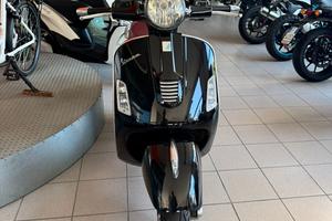 Piaggio Vespa 300 GTS - GARANZIA CONCESSIORIA