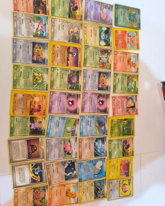 Lotto Pokemon anni 2000