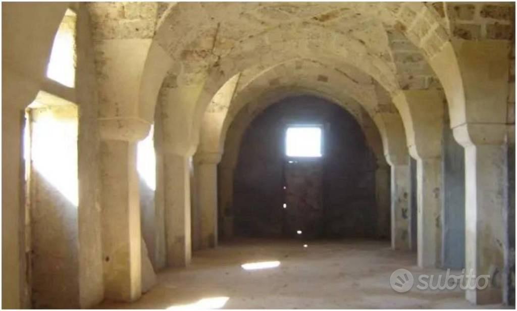 Immobile in asta di 950 m² a Collepasso - Vista 2