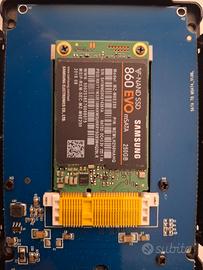 SSD Samsung 860 EVO mSATA da 250GB con adattatore