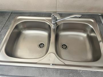 Lavabo a due vasche