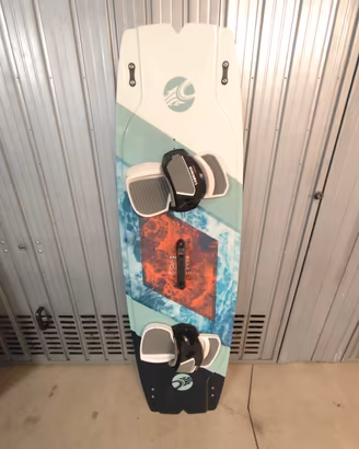 Cabrinha modello Ace Wood.