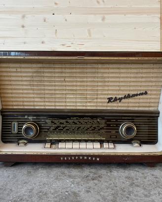 Radio d’epoca Telefunken Rhythmus