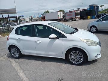 Peugeot 208 5 porte 1.4 vti 16v Allure gpl 95cv