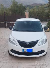 Lancia Ypsilon 1.0 FireFly 5 porte S&S Hybrid Ecoc