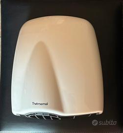 2 Asciugamani elettrico ad azionamento automatico