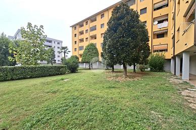 3 LOCALI A SEDRIANO