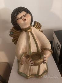 Statua