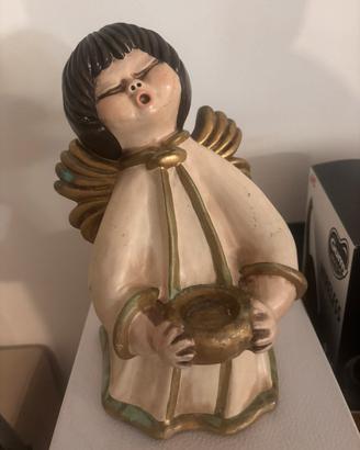 Statua
