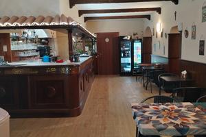 attività di ristorazione e bar