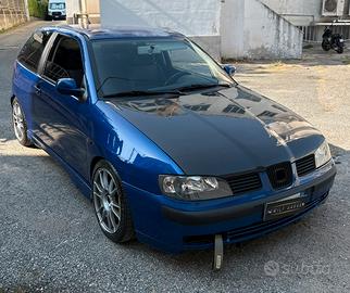 Seat ibiza modello sport 1.8 turbo 20