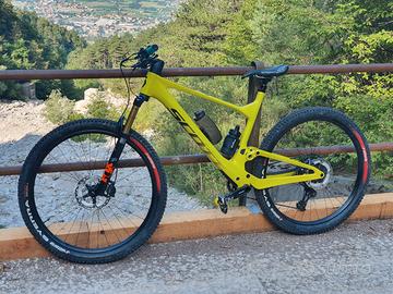 SCOTT SPARK RC COMP Fox 34