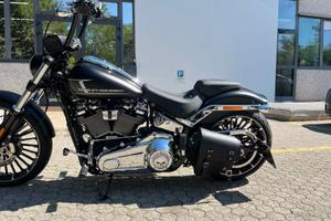 Harley-davidson Softail Breakout 117