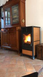 TUFA A PELLET ITALIANA CAMINI CLASSICA PLUS – 8 kW