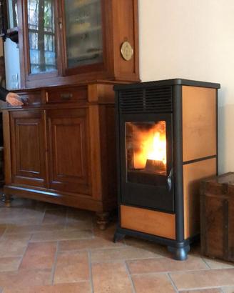 TUFA A PELLET ITALIANA CAMINI CLASSICA PLUS – 8 kW