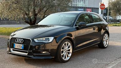 Audi A3 2.0TDI S tronic Ambition - 2013