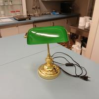 Mobili e oggetti antichi vari