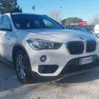 BMW X1 sDrive20d CON GANCIO TRAINO