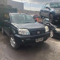 musata nissan x trail paraurti cofano faro