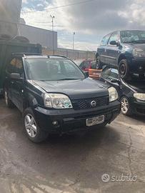 musata nissan x trail paraurti cofano faro