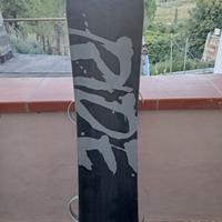 Tavola snowboard  più scarponi numero 42