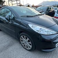 Peugeot 207 1.6 cabrio 2007 per pezzi di ricambio