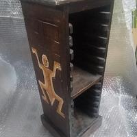 MOBILETTO ETNICO PORTA CD LEGNO INTAGLIATO