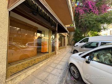 NEGOZIO A CAGLIARI