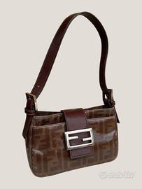 Mini baguette FENDI