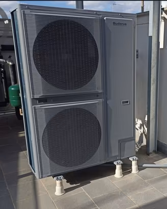 Pompa di calore monoblocco Buderus 22 Kwh