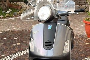 Vespa 200 Gran Turismo 2003