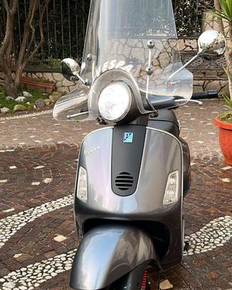 Vespa 200 Gran Turismo 2003