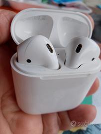 Cuffie Apple A 2032 per iphone. senza fili. 