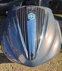 Scudo anteriore Piaggio Beverly 250