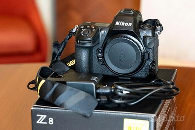 Nikon Z8 corpo, 5 mesi - in garanzia con scatola
