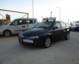 Alfa Romeo 147 1.9 JTD (120) 5 porte Distinctive 2