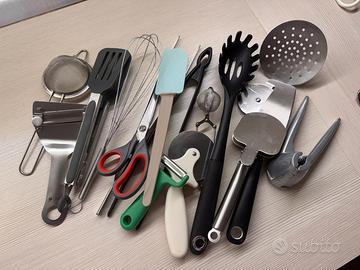 Set di 15 utensili da cucina