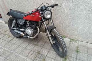 Honda CG125 cafè racer