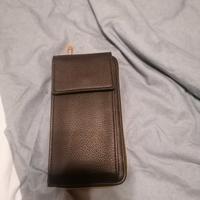 Portafoglio con porta cellulare