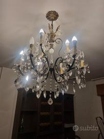 lampadario a gocce di cristallo